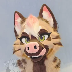 Robin (Trade) - photo 5 - Handcrafted Custom Fursuit by StuffedTails