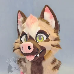 Robin (Trade) - photo 3 - Handcrafted Custom Fursuit by StuffedTails