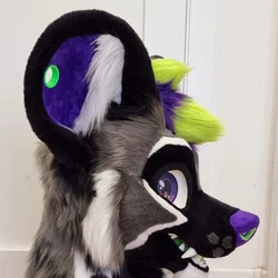 Vez - photo 4 - Handcrafted Custom Fursuit by StuffedTails
